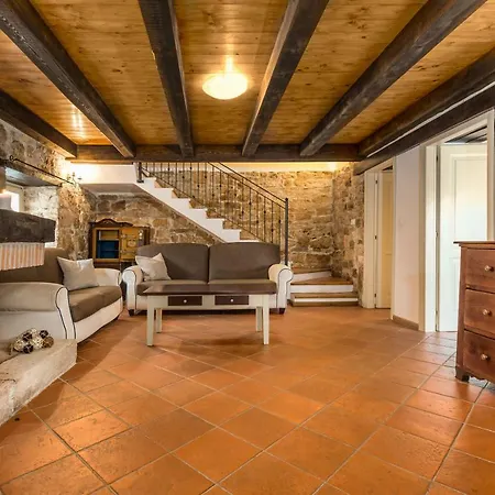Lea & Tea Villa